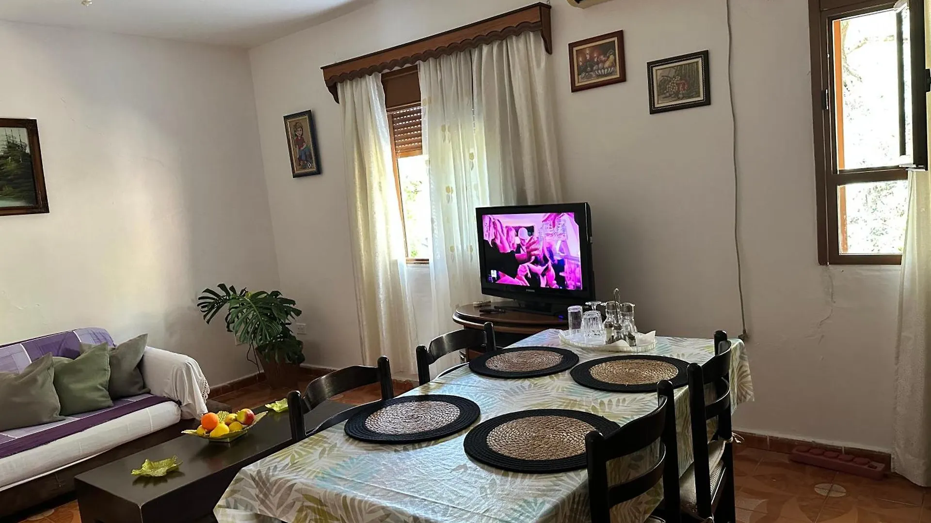 Home & Garden Vlore Holiday home